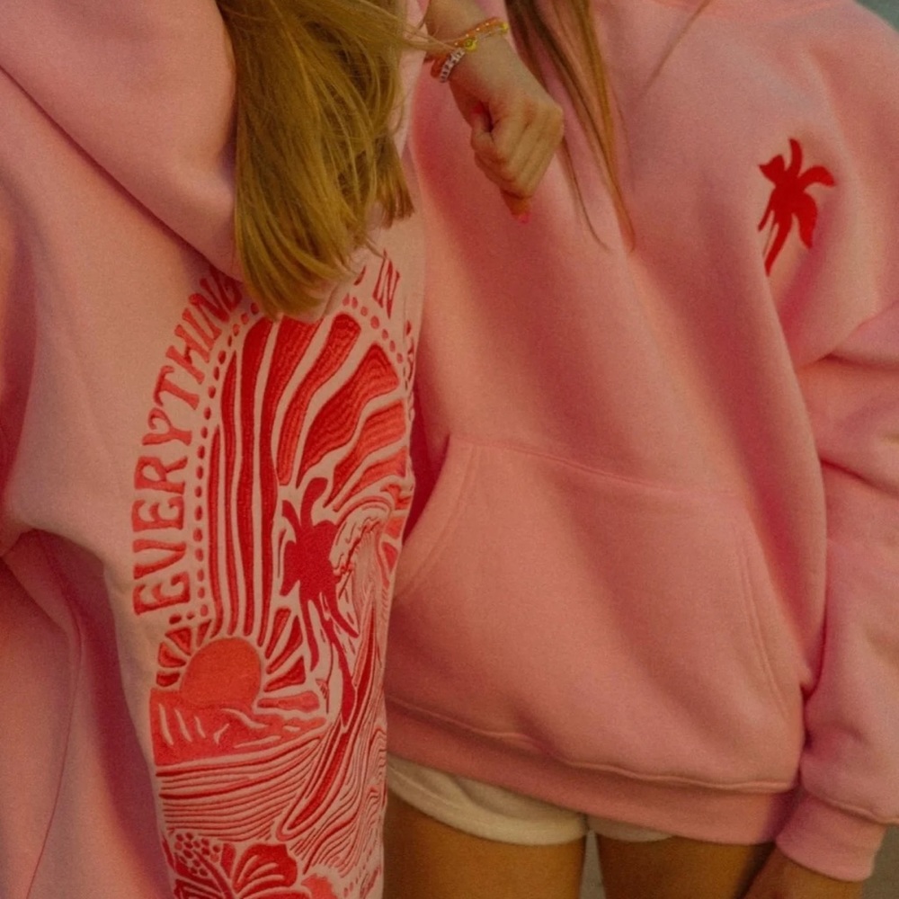 🎀Pink palm puff pink hoodie🎀